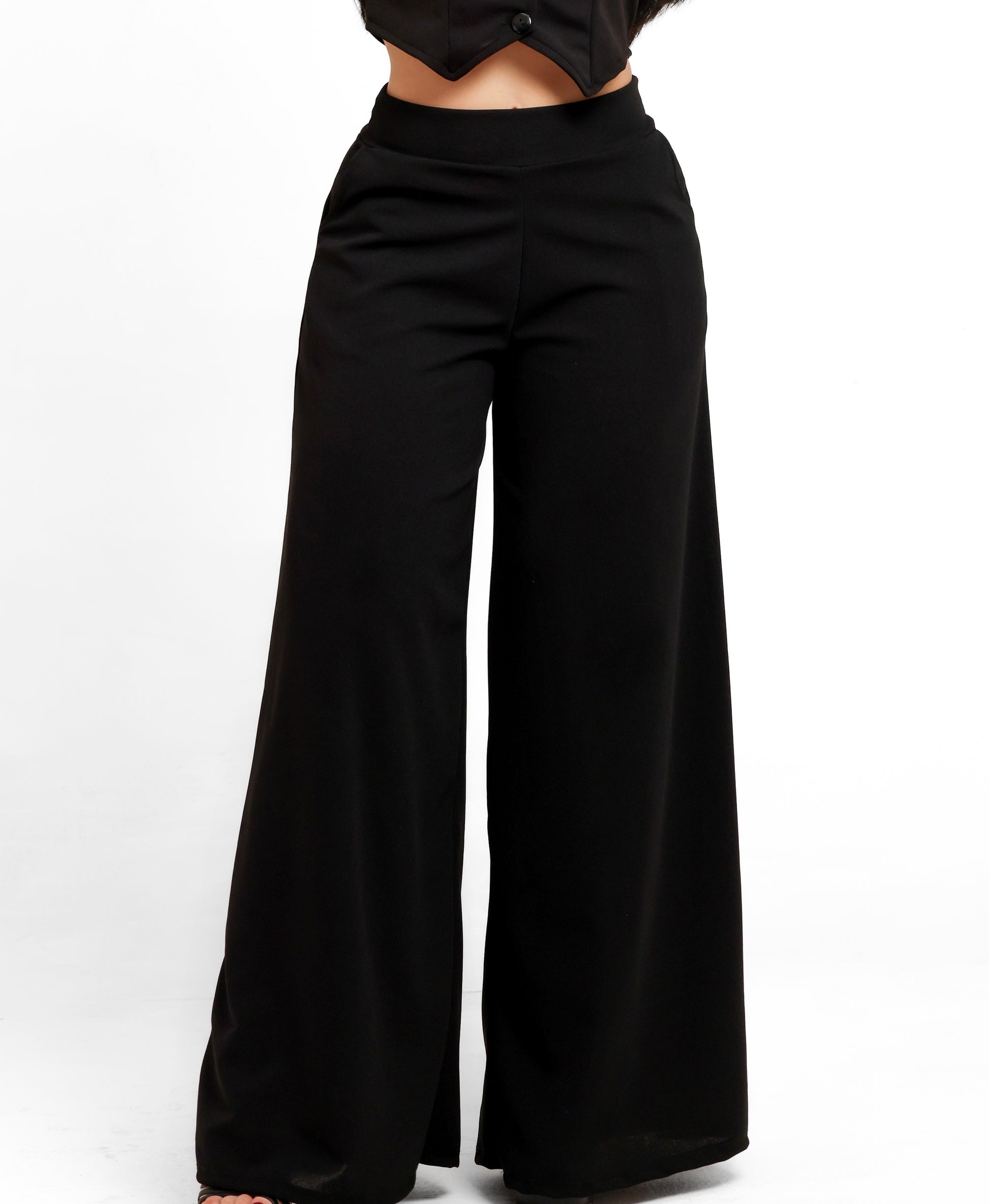 Pantalón acampanado