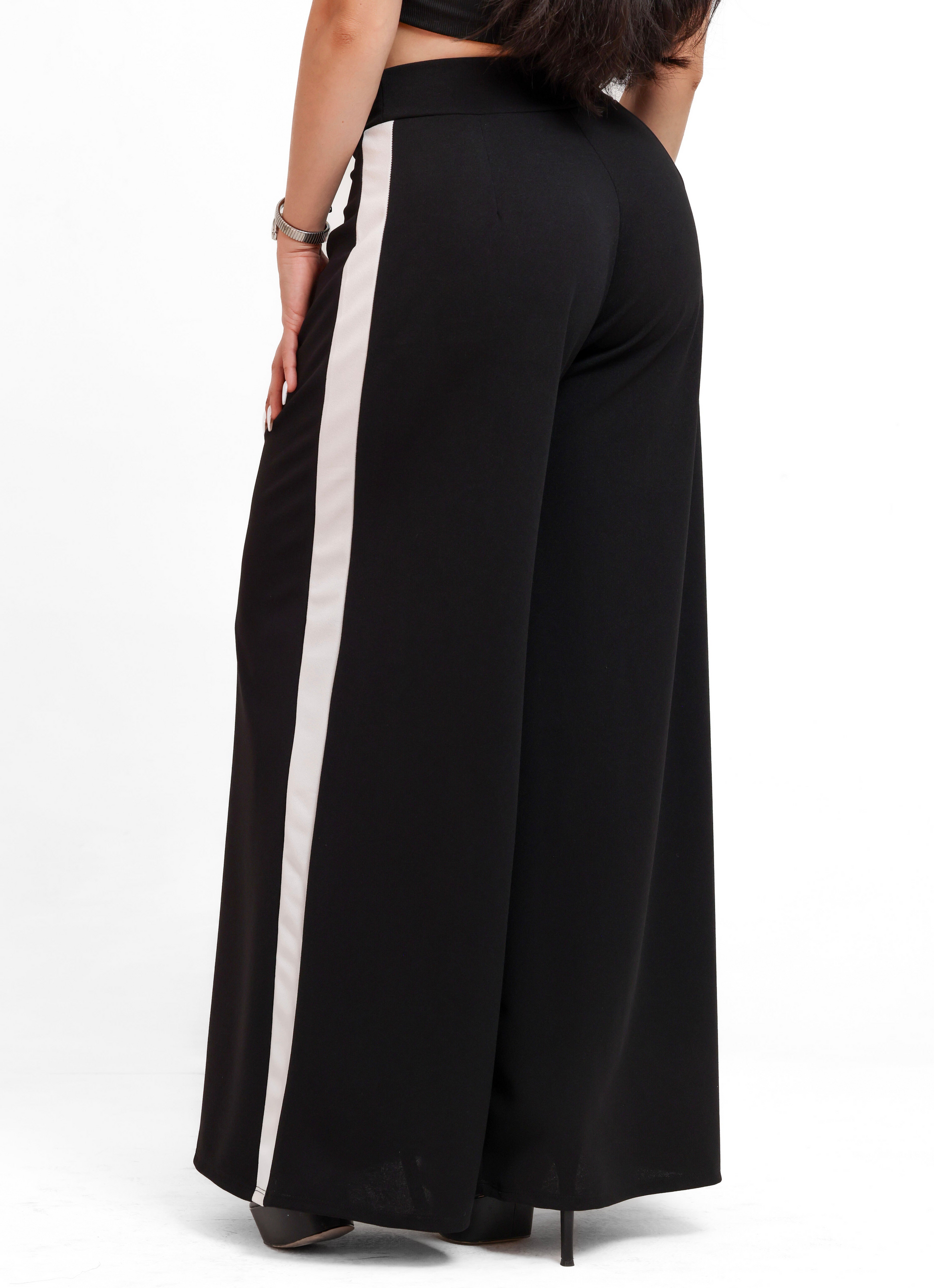 Pantalón acampanado franja blanca