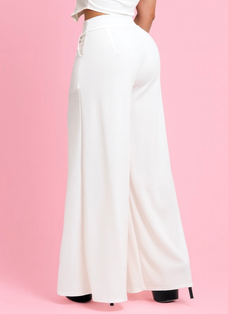 Pantalón acampanado