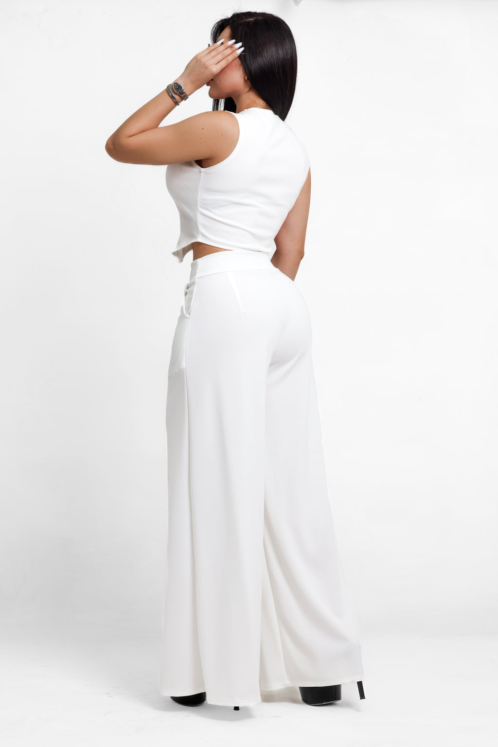 Pantalón acampanado