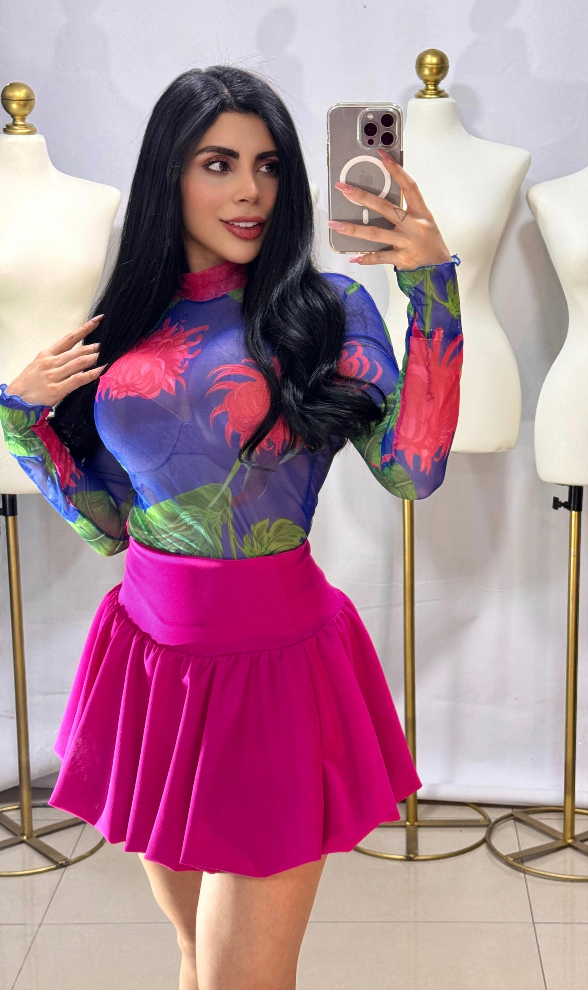 Conjunto blusa mesh y falda globo