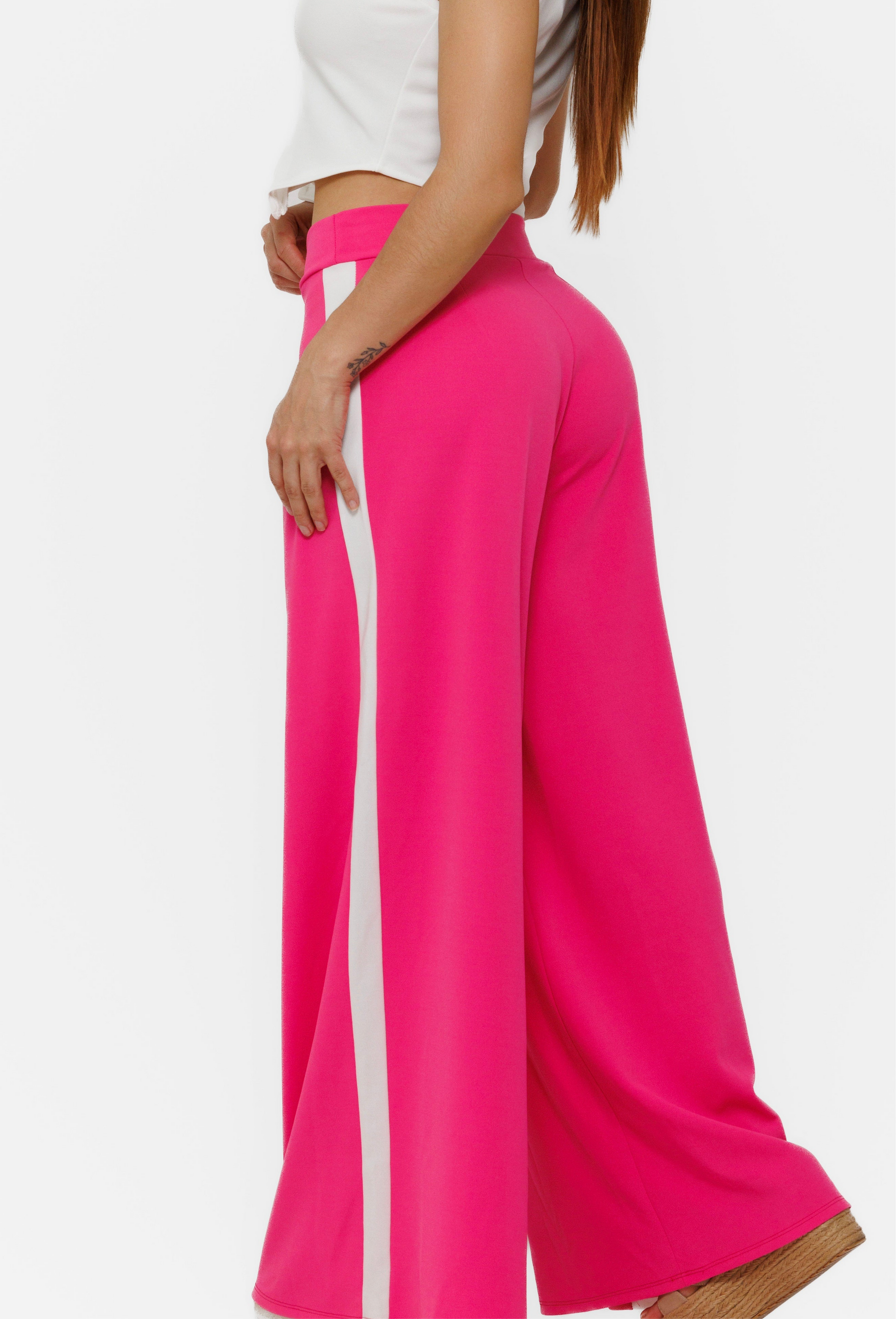 Pantalón acampanado franja